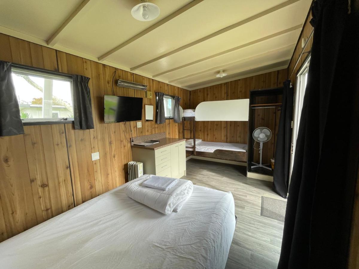 Holdens Bay Holiday Park โรโตรัว ภายนอก รูปภาพ