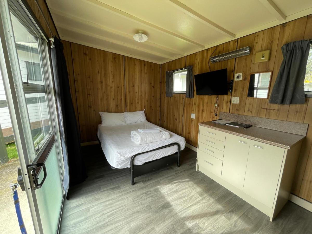 Holdens Bay Holiday Park โรโตรัว ภายนอก รูปภาพ