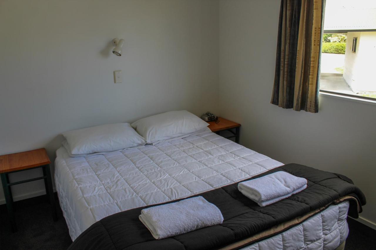 Holdens Bay Holiday Park โรโตรัว ภายนอก รูปภาพ